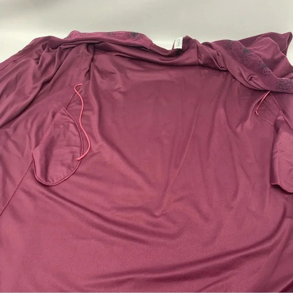 Vanity Fair Fleece  Robe Large House Coat Purple Pockets Embroidery Belt Vintage - Picture 9 of 13